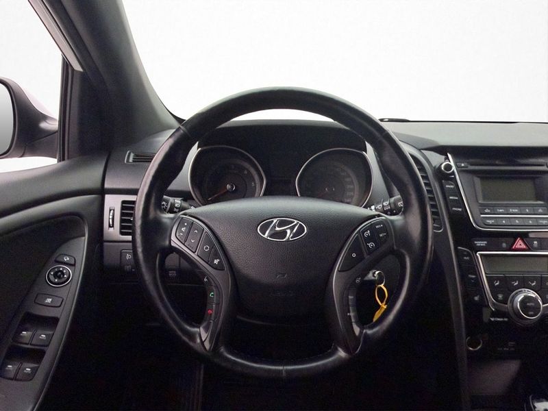 Hyundai i30 bild 13