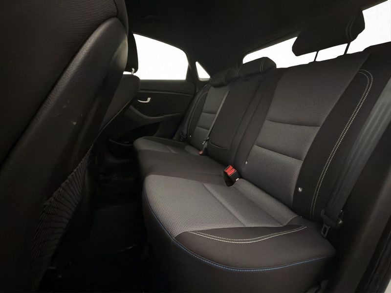 Hyundai i30 bild 25