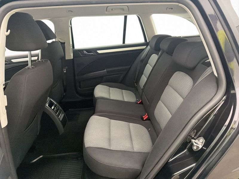 Skoda Superb bild 25