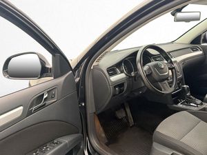 Skoda Superb bild 11
