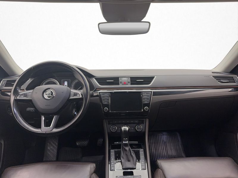 Skoda Superb bild 14