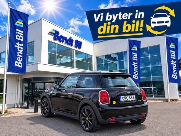 MINI Cooper SE Electric 32.6 kWh 184 HK / Navigation / Backkamera - 2020