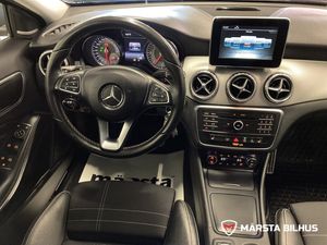 Mercedes GLA200 bild 14
