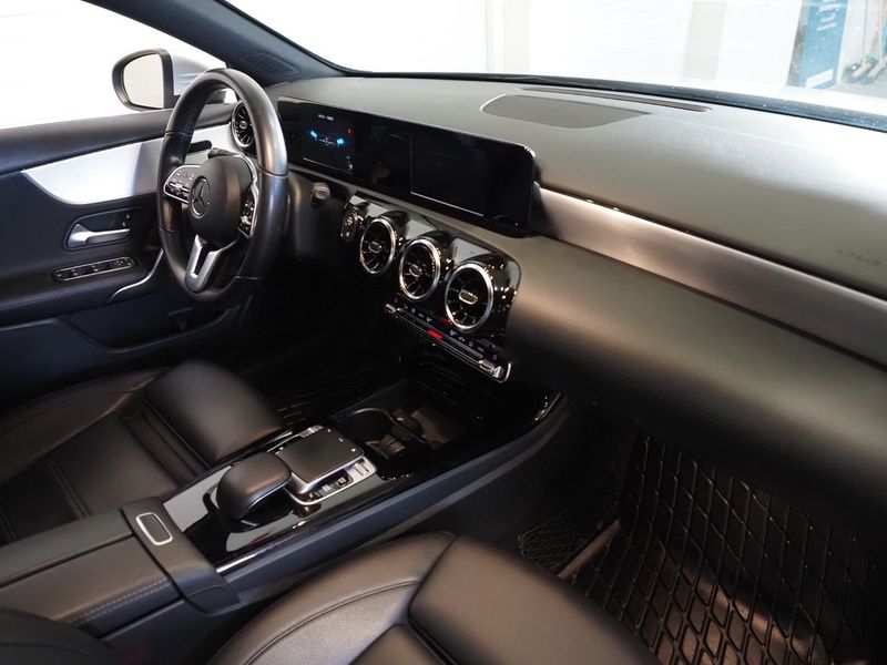 Mercedes A180 bild 9