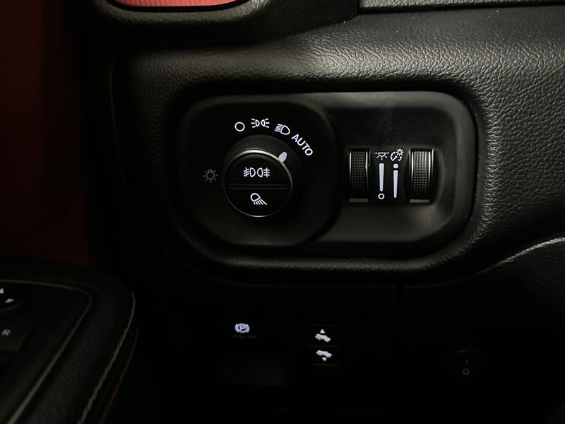 Dodge Ram bild 18