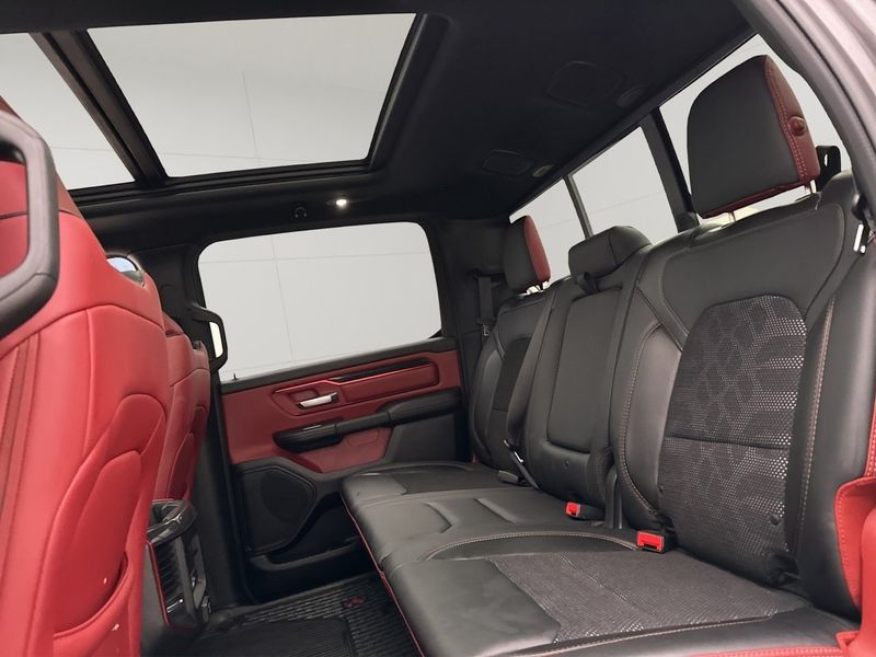 Dodge Ram bild 32