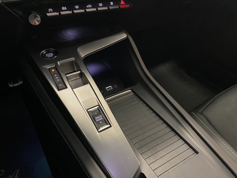 Peugeot 408 bild 18