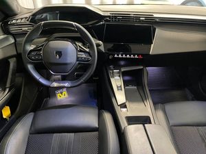 Peugeot 408 bild 9