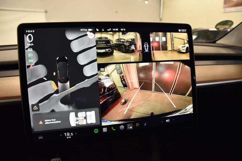 Tesla Model Y bild 17