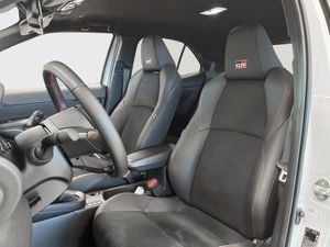 Toyota Yaris Cross bild 10