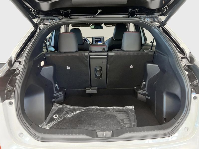 Toyota Yaris Cross bild 12
