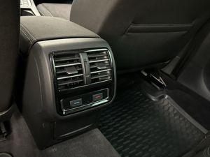 Volkswagen Passat bild 30