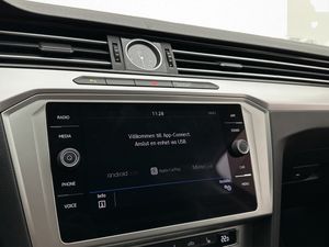 Volkswagen Passat bild 23