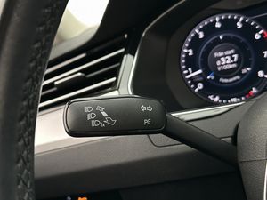 Volkswagen Passat bild 29
