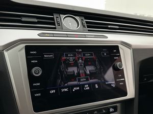 Volkswagen Passat bild 24