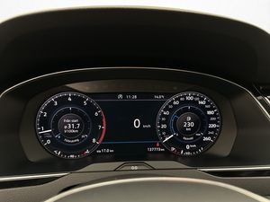 Volkswagen Passat bild 20