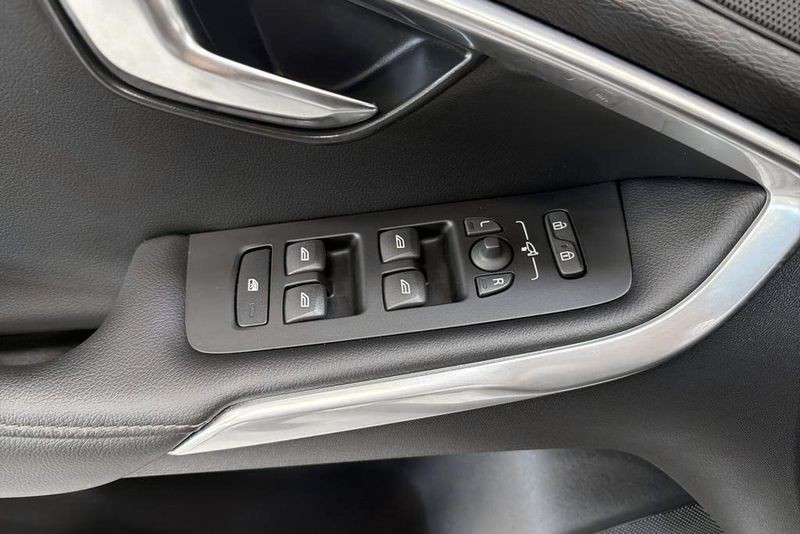 Volvo V40 bild 15