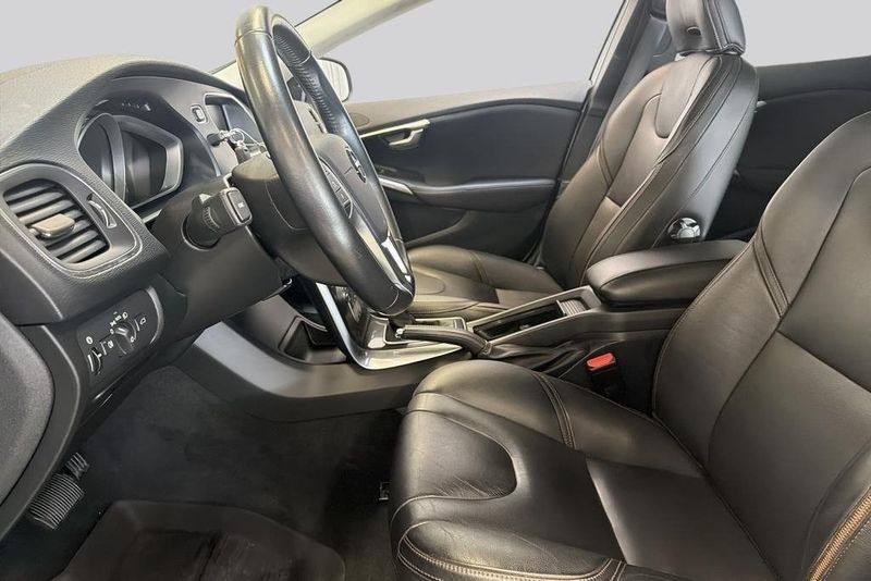 Volvo V40 bild 8