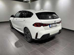 BMW 120 bild 2