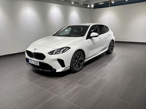 BMW 120 M Sport Aut Kamera DAP Shadow Line | Ränta 1,99% - 2026