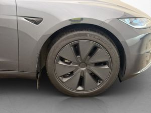 Tesla Model 3 bild 34