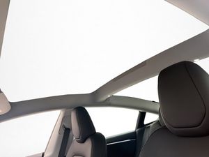 Tesla Model 3 bild 12