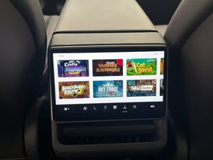 Tesla Model 3 bild 26