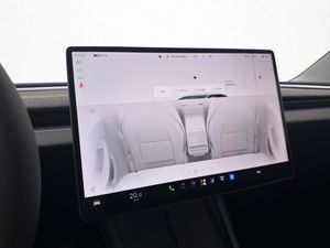 Tesla Model 3 bild 19