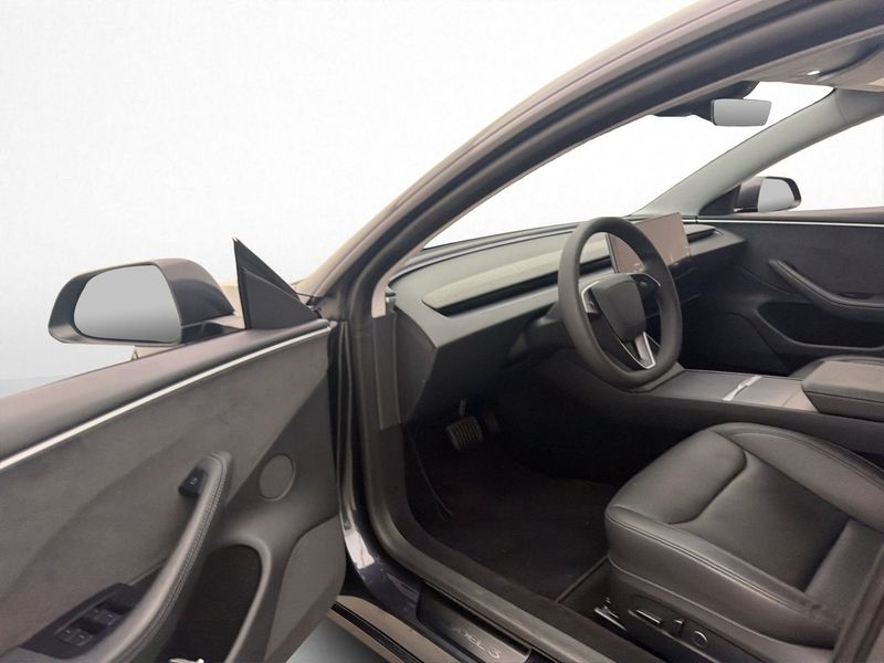 Tesla Model 3 bild 10