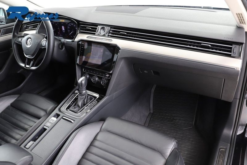 Volkswagen Passat bild 23