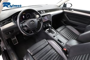 Volkswagen Passat bild 5