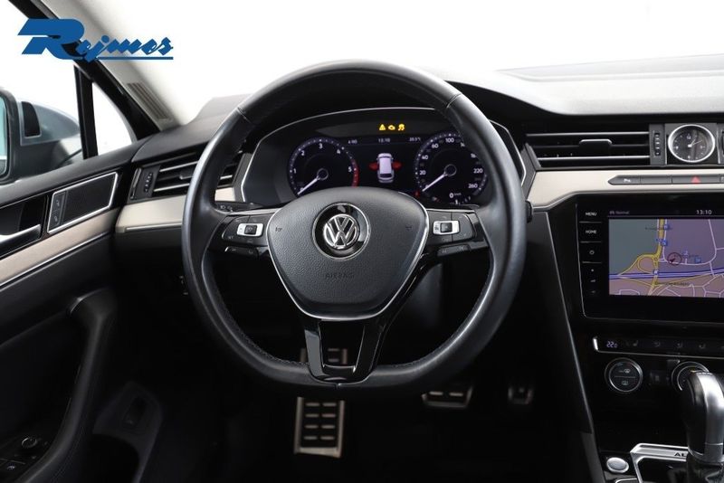 Volkswagen Passat bild 4