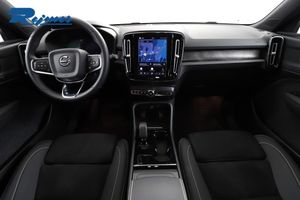 Volvo XC40 bild 2