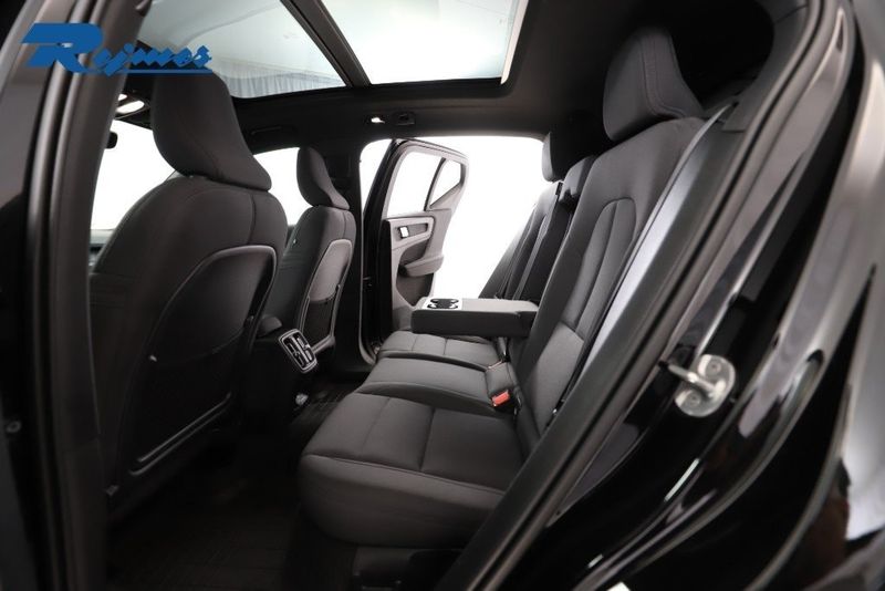 Volvo EX40 bild 7