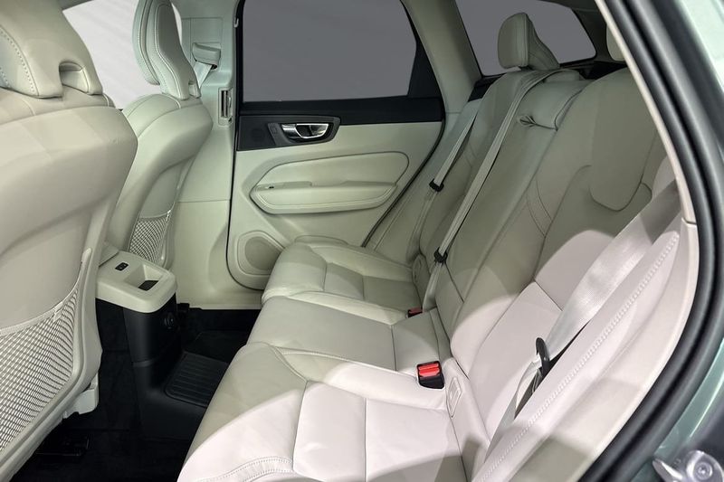 Volvo XC60 bild 8