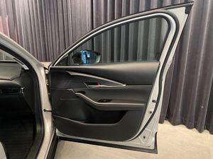 Mazda CX-30 bild 23
