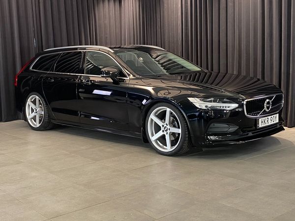 Volvo V90 D4 AWD Geartronic Momentum Advanced / - 2020