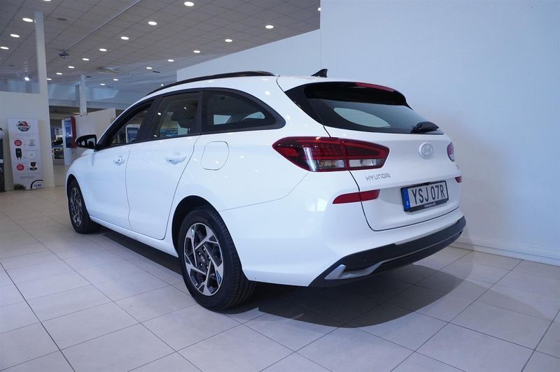 Hyundai i30 bild 7