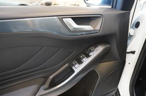 Ford Focus bild 13