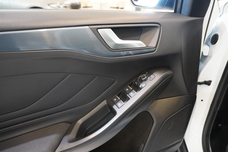 Ford Focus bild 13