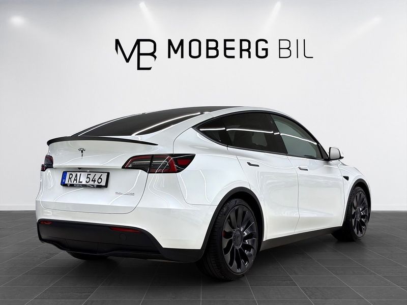 Tesla Model Y bild 5