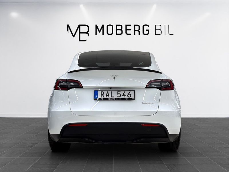Tesla Model Y bild 6