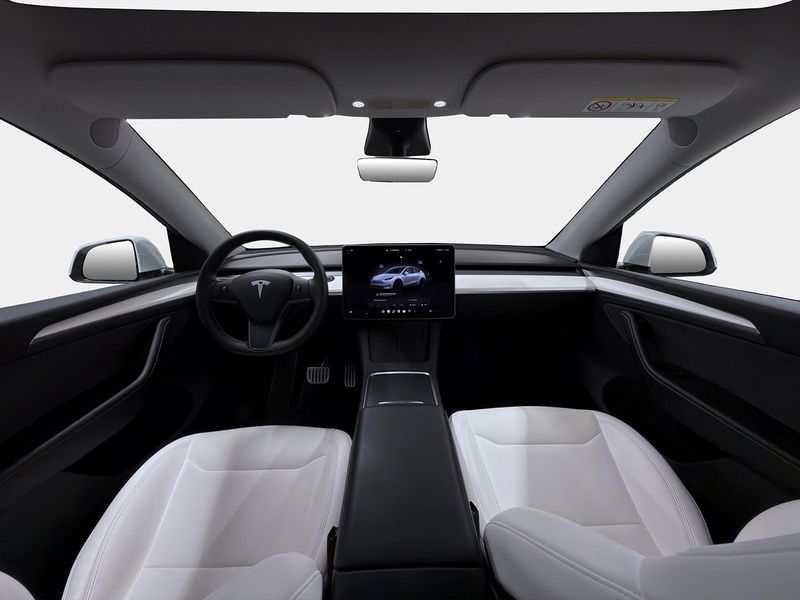 Tesla Model Y bild 14