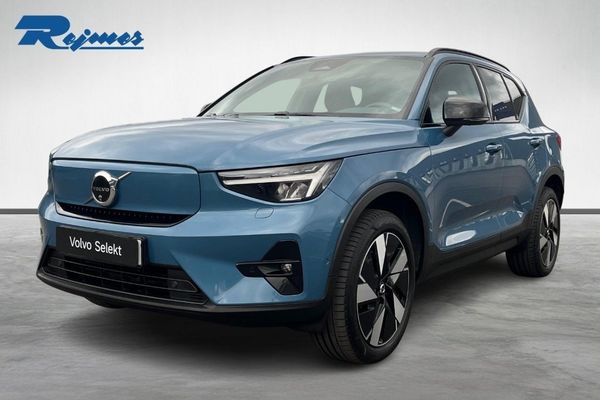 Volvo EX40 Twin Motor Performance Plus - 2025