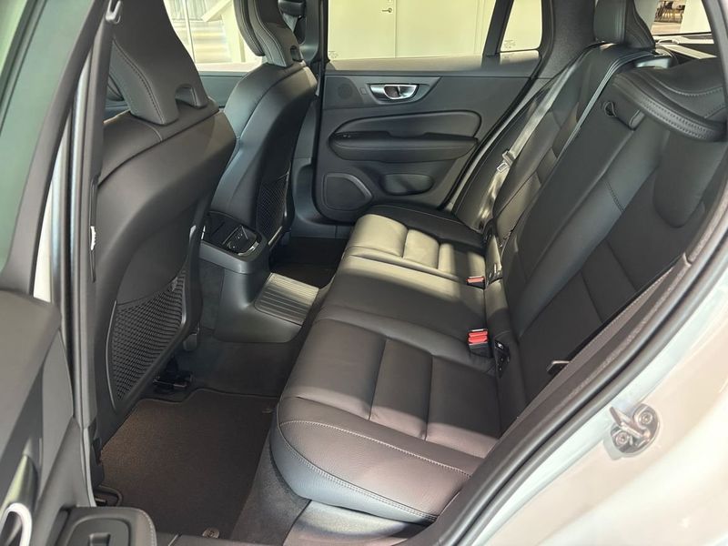 Volvo V60 bild 9