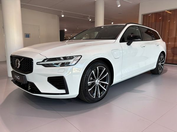 Volvo V60 T6 Plus Dark Nordic Edition - 2027