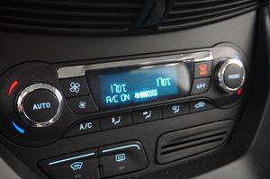 Ford C-Max bild 11