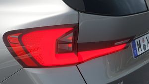 BMW X1 bild 8