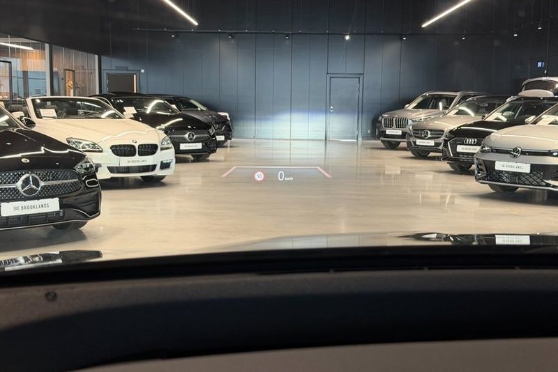 BMW iX bild 11