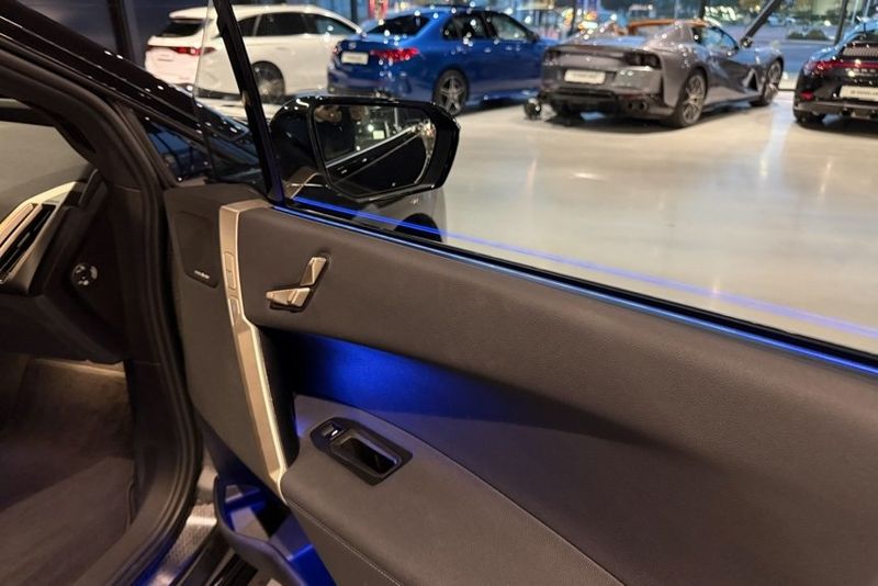 BMW iX bild 10